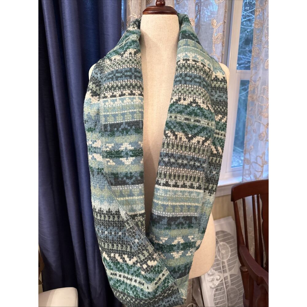 J. Jill Teal/Blue Patterned Infinity Scarf Wrap - Picture 3 of 5